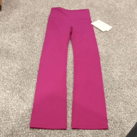 Athleta Women's Pink Pants - Picture 2 of 3